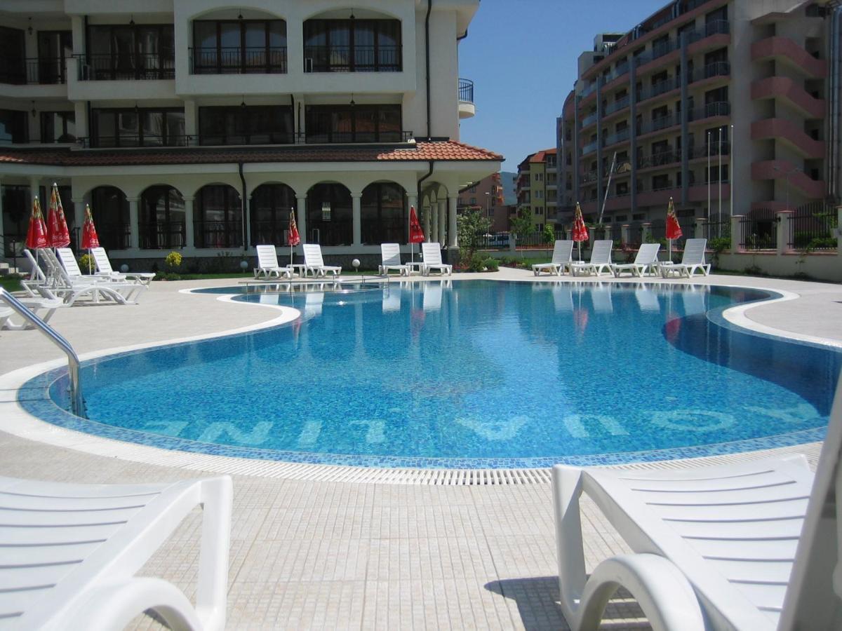 Chateau Del Mar Holiday Apartments Sunny Beach Exterior photo