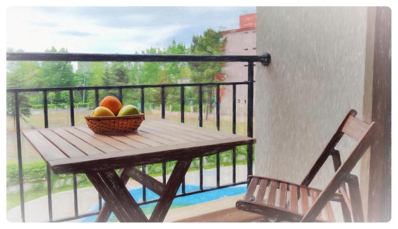 Chateau Del Mar Holiday Apartments Sunny Beach Exterior photo