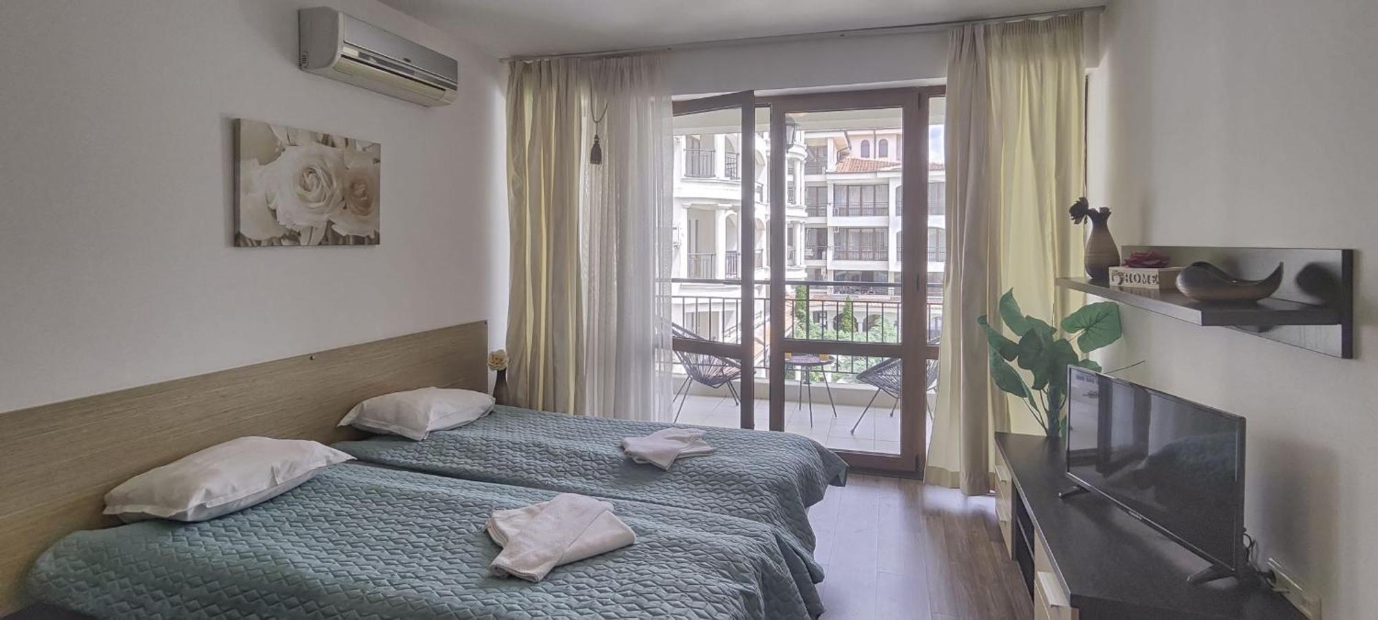 Chateau Del Mar Holiday Apartments Sunny Beach Exterior photo